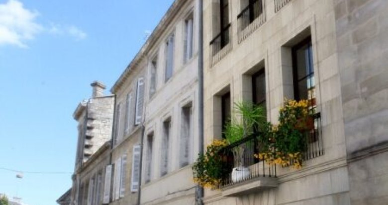 Achat / Vente programme immobilier neuf Bordeaux Déficit Foncier à 150m de la place de la Victoire (33000) - Réf. 9199